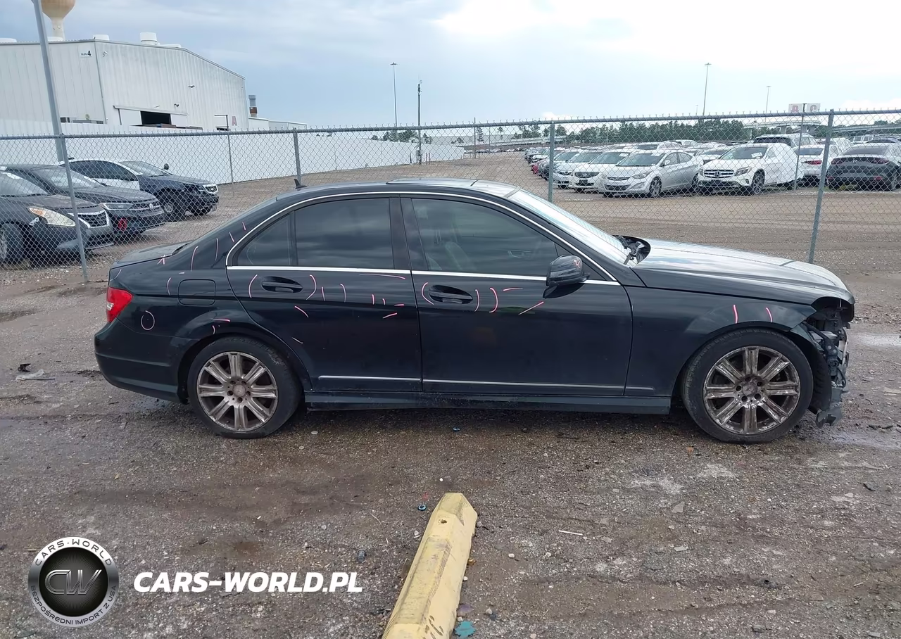 2013 Mercedes-Benz C 250 Sport VIN:WDDGF4HB6DG091921 - 14