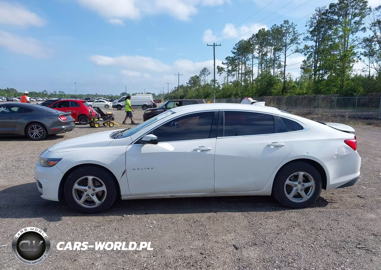2017 Chevrolet Malibu 1Lt VIN:1G1ZE5STXHF180263 - 14