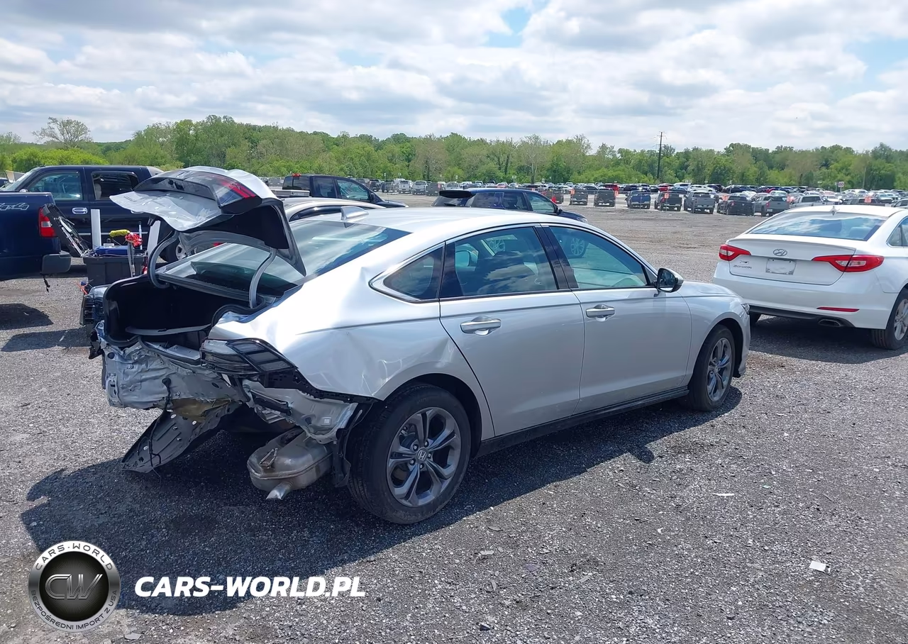2025 Honda Accord Hybrid Ex-L VIN:1HGCY2F66SA082621 - 4