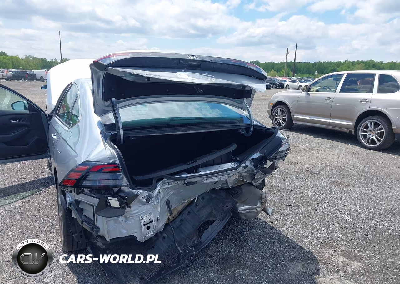 2025 Honda Accord Hybrid Ex-L VIN:1HGCY2F66SA082621 - 6