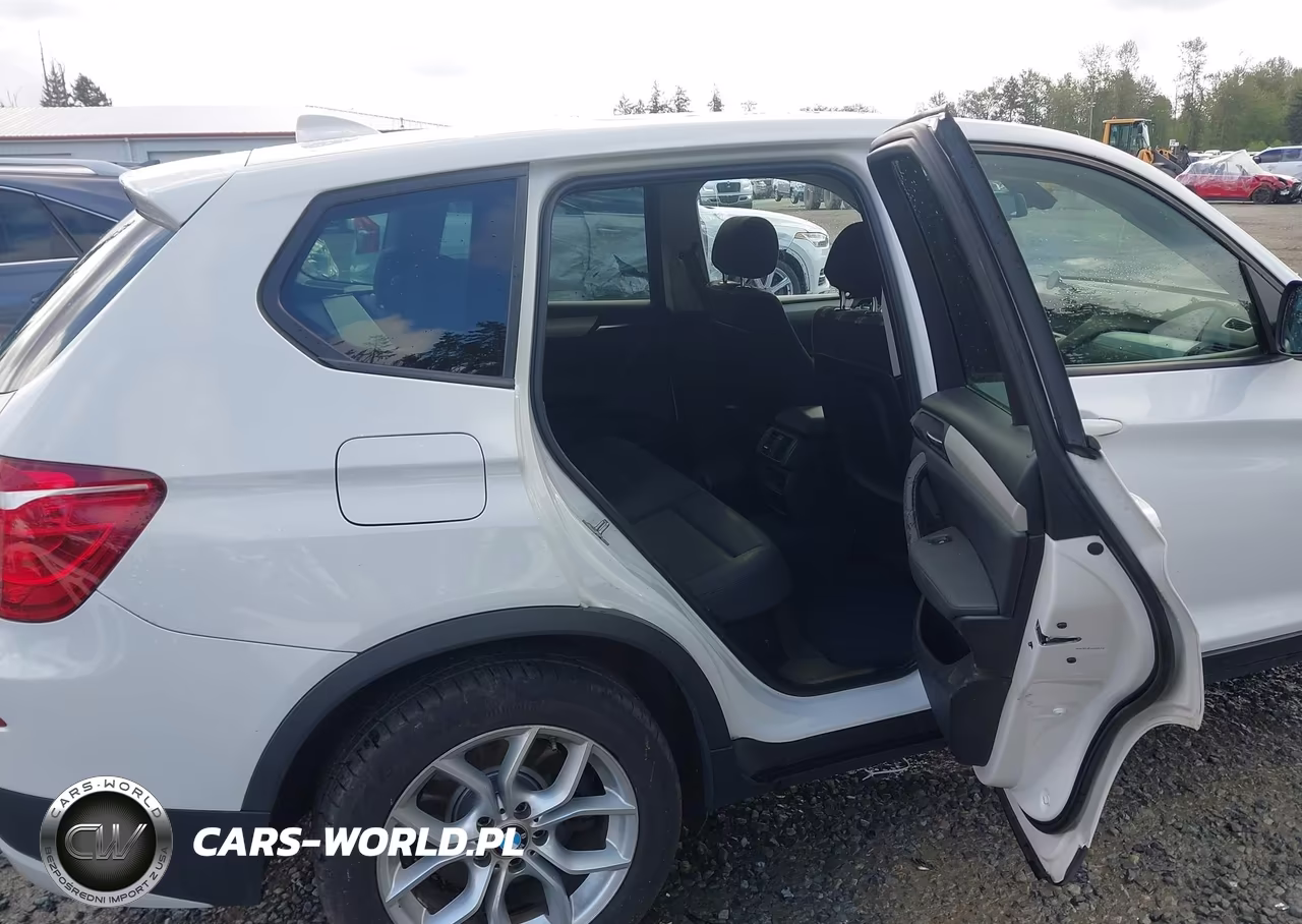 2011 BMW X3 xDrive28I VIN:5UXWX5C55BL700297 - 8