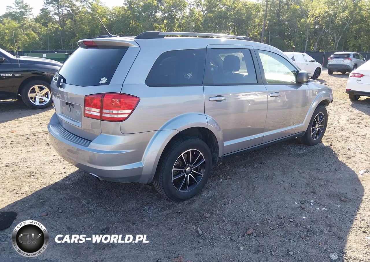 2017 Dodge Journey Se VIN:3C4PDCAB3HT705040 - 4