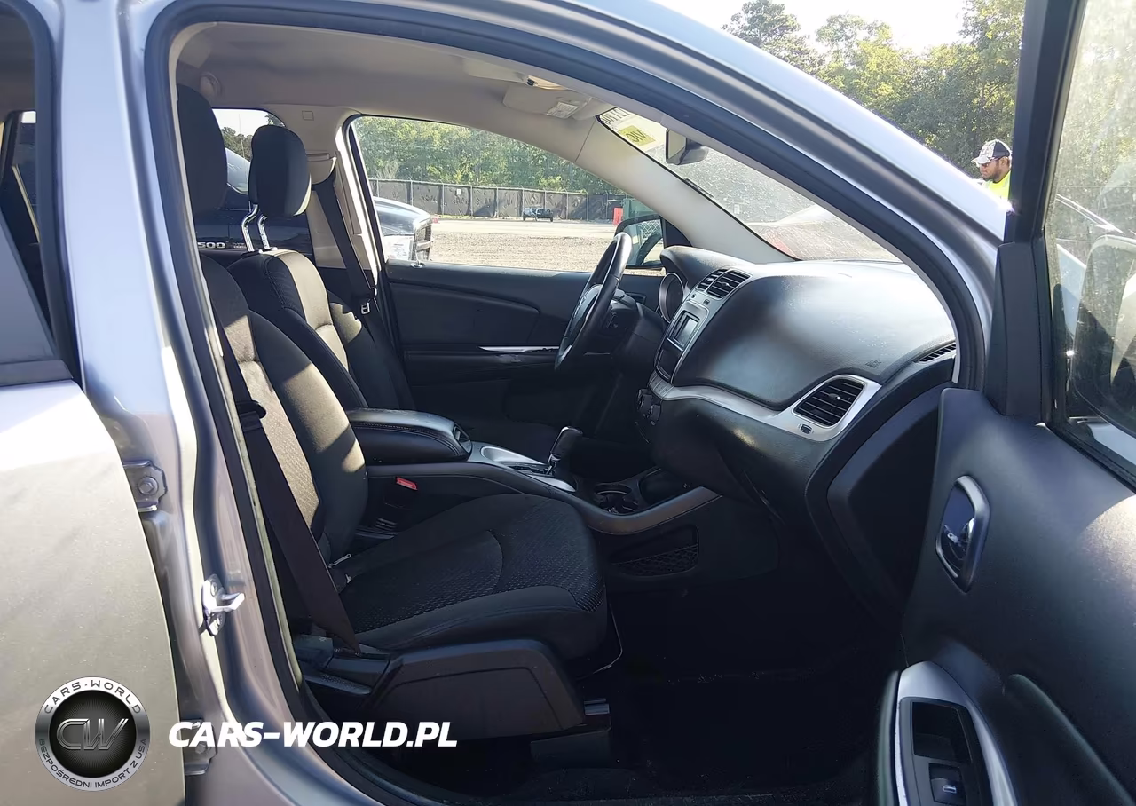 2017 Dodge Journey Se VIN:3C4PDCAB3HT705040 - 5
