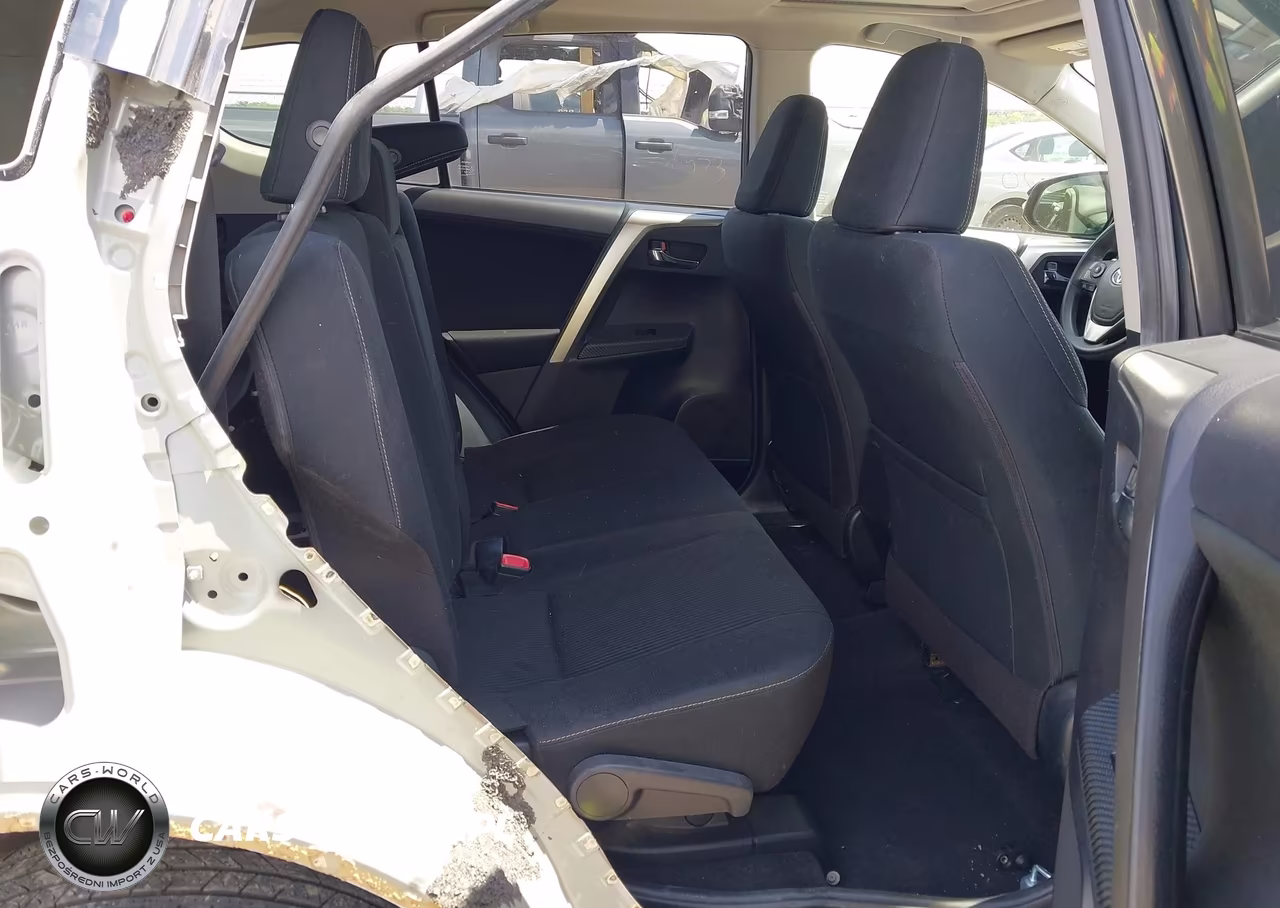 2015 Toyota Rav4 Xle VIN:JTMRFREV6FD158570 - 8
