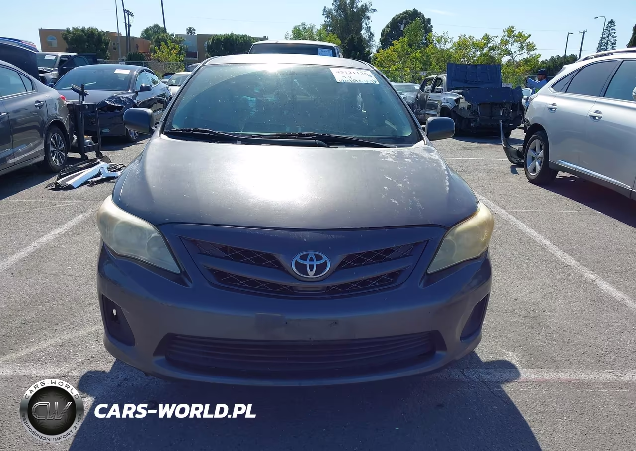 2013 Toyota Corolla Le VIN:5YFBU4EE4DP149290 - 13