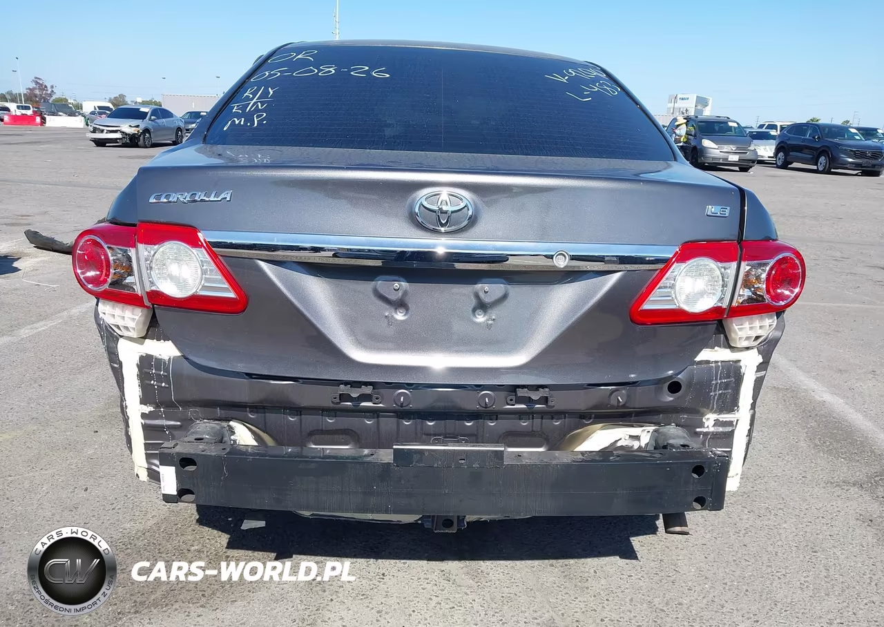 2013 Toyota Corolla Le VIN:5YFBU4EE4DP149290 - 18