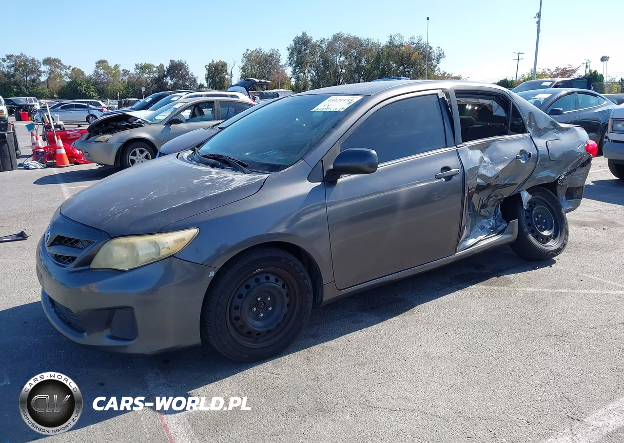 2013 Toyota Corolla Le VIN:5YFBU4EE4DP149290 - 2