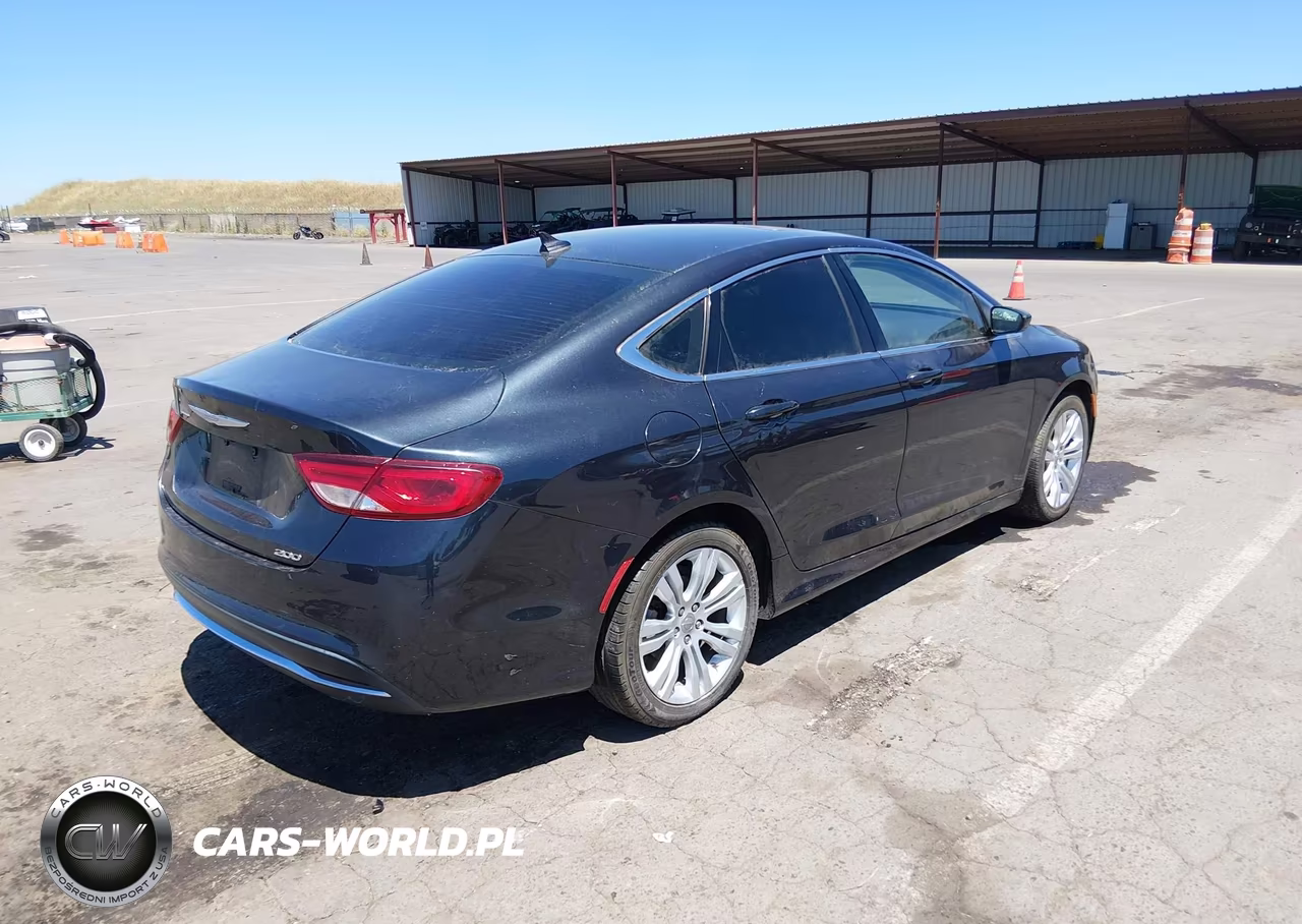 2016 Chrysler 200 Limited VIN:1C3CCCAB6GN162819 - 4
