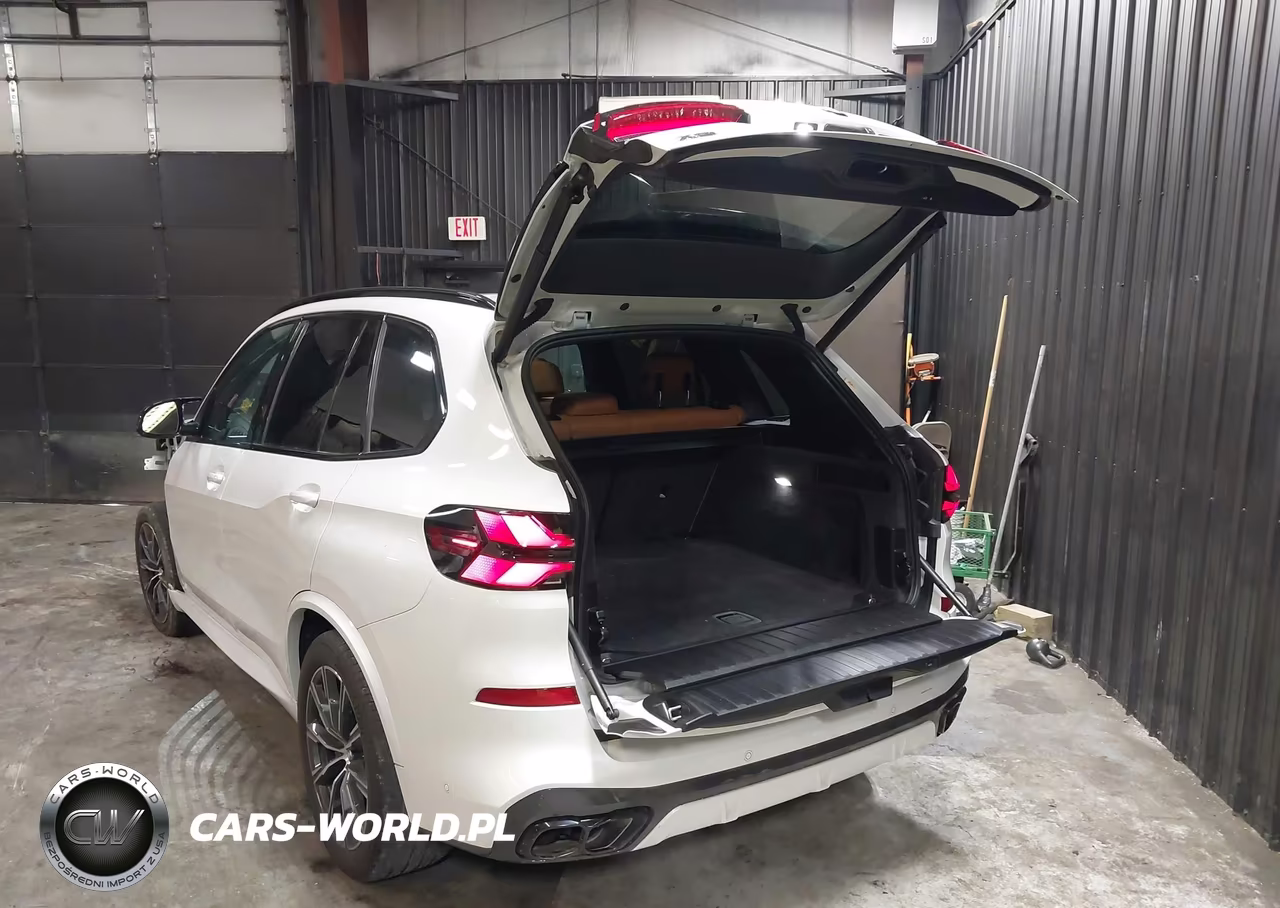 2024 BMW X5 M60I VIN:5UX33EU04R9T12745 - 3
