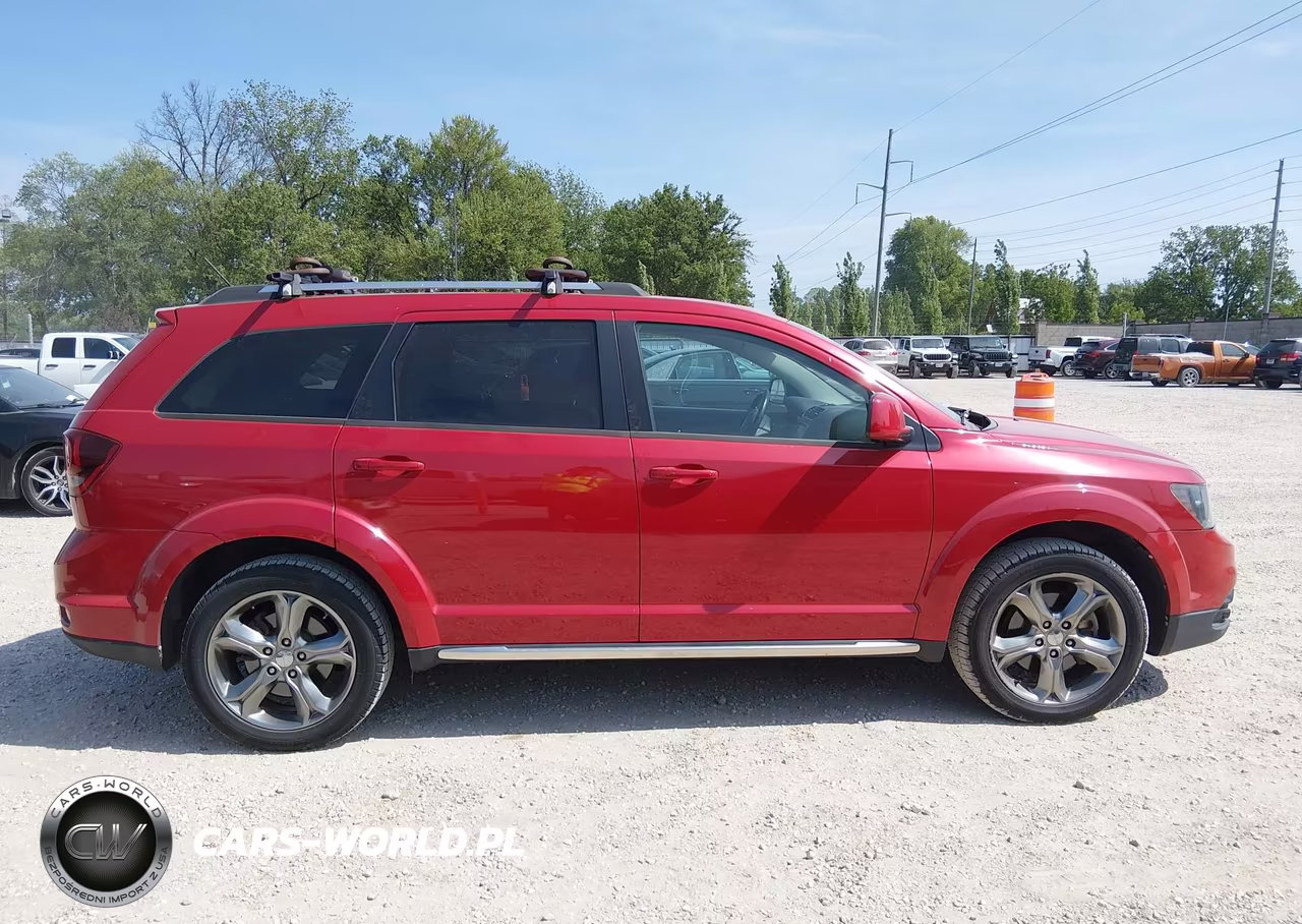 2017 Dodge Journey Crossroad Plus VIN:3C4PDCGG3HT536012 - 13