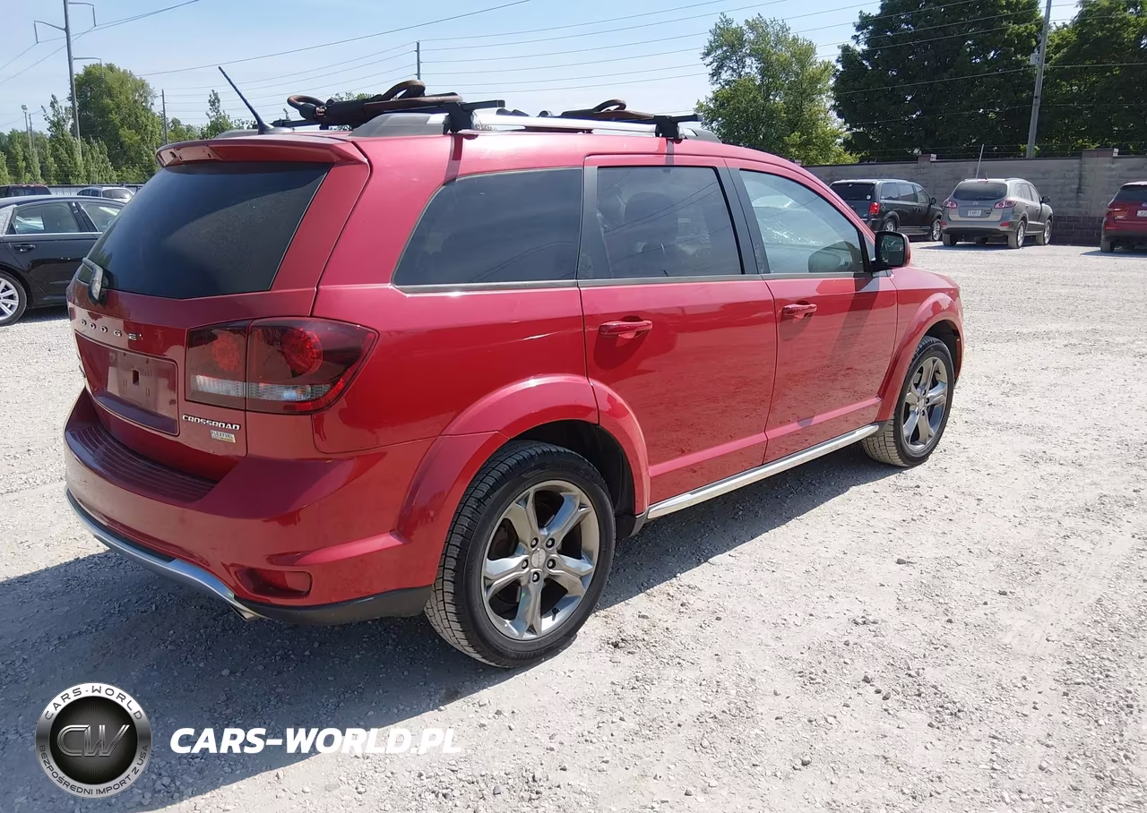 2017 Dodge Journey Crossroad Plus VIN:3C4PDCGG3HT536012 - 4