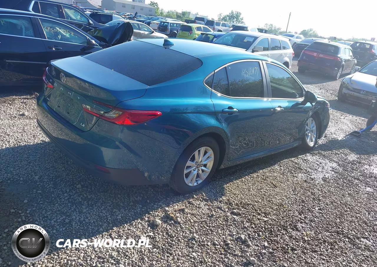 2025 Toyota Camry Le VIN:4T1DAACKXSU619973 - 4