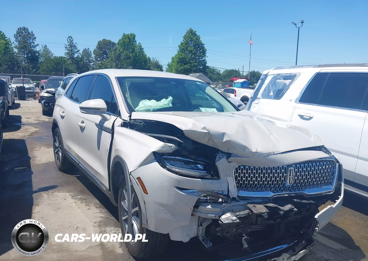 2021 Lincoln Nautilus Standard