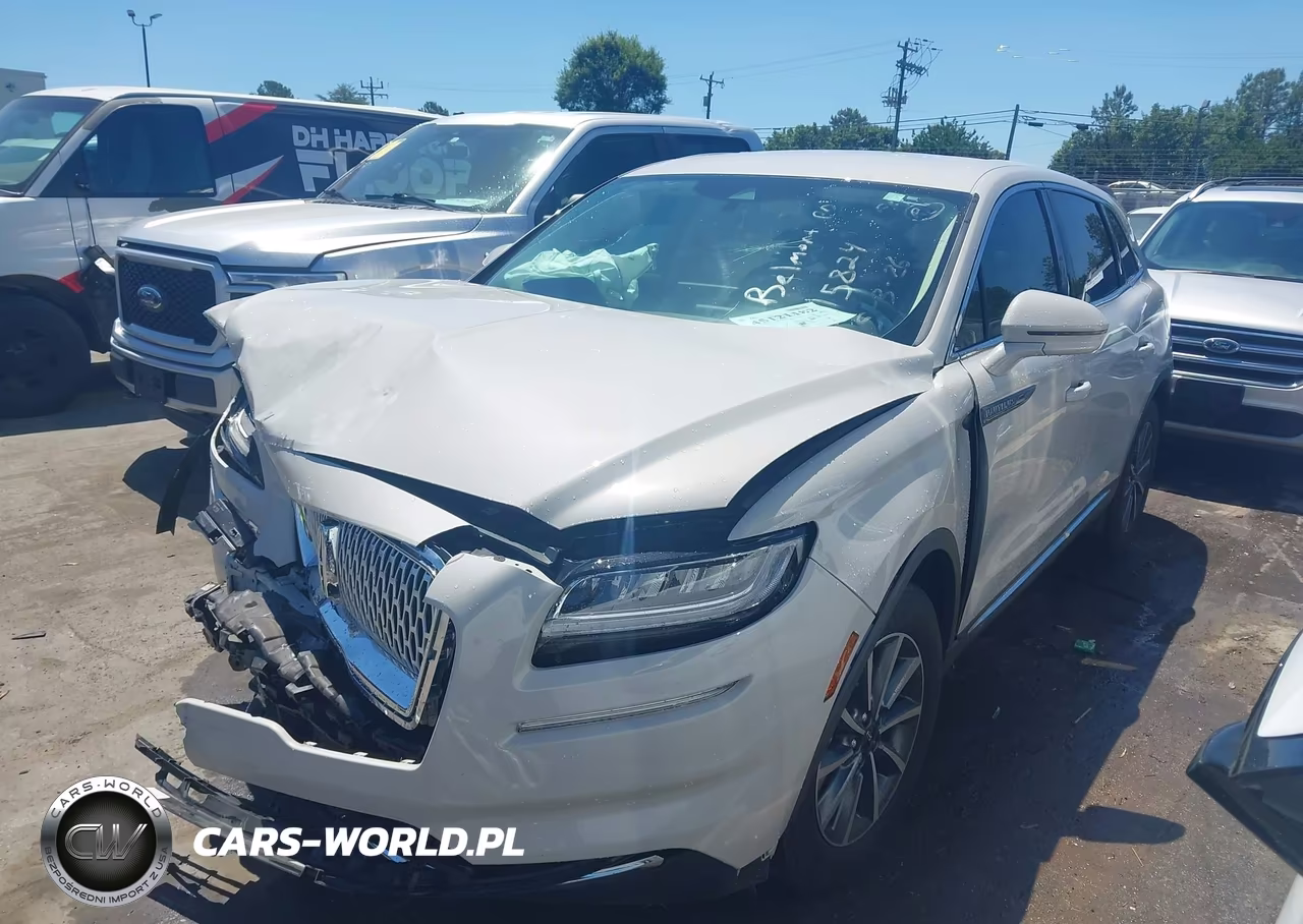 2021 Lincoln Nautilus Standard VIN:2LMPJ6J98MBL15824 - 2