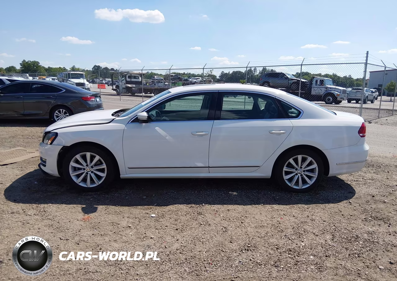 2013 Volkswagen Passat 2.5L Sel VIN:1VWCH7A33DC114938 - 15