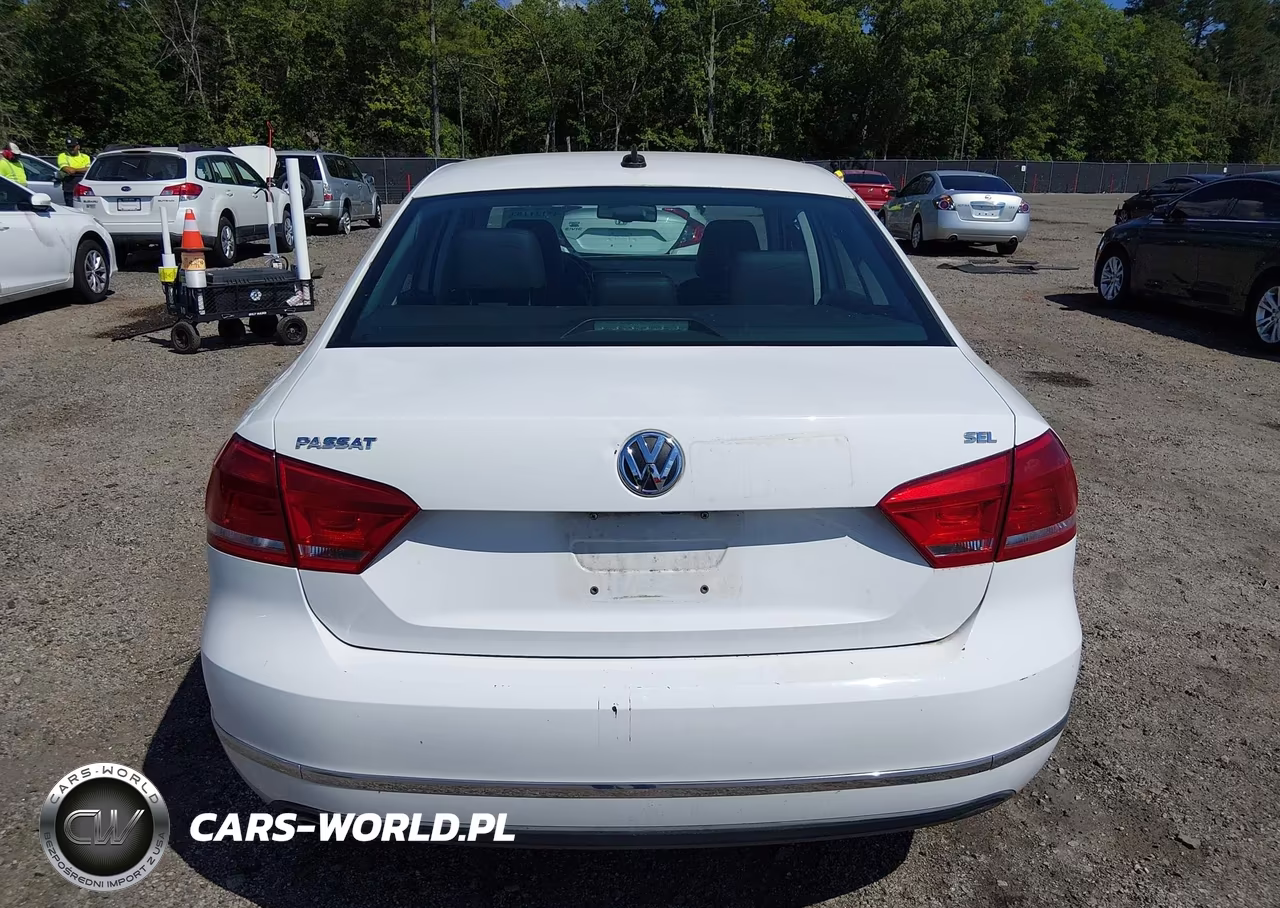 2013 Volkswagen Passat 2.5L Sel VIN:1VWCH7A33DC114938 - 17