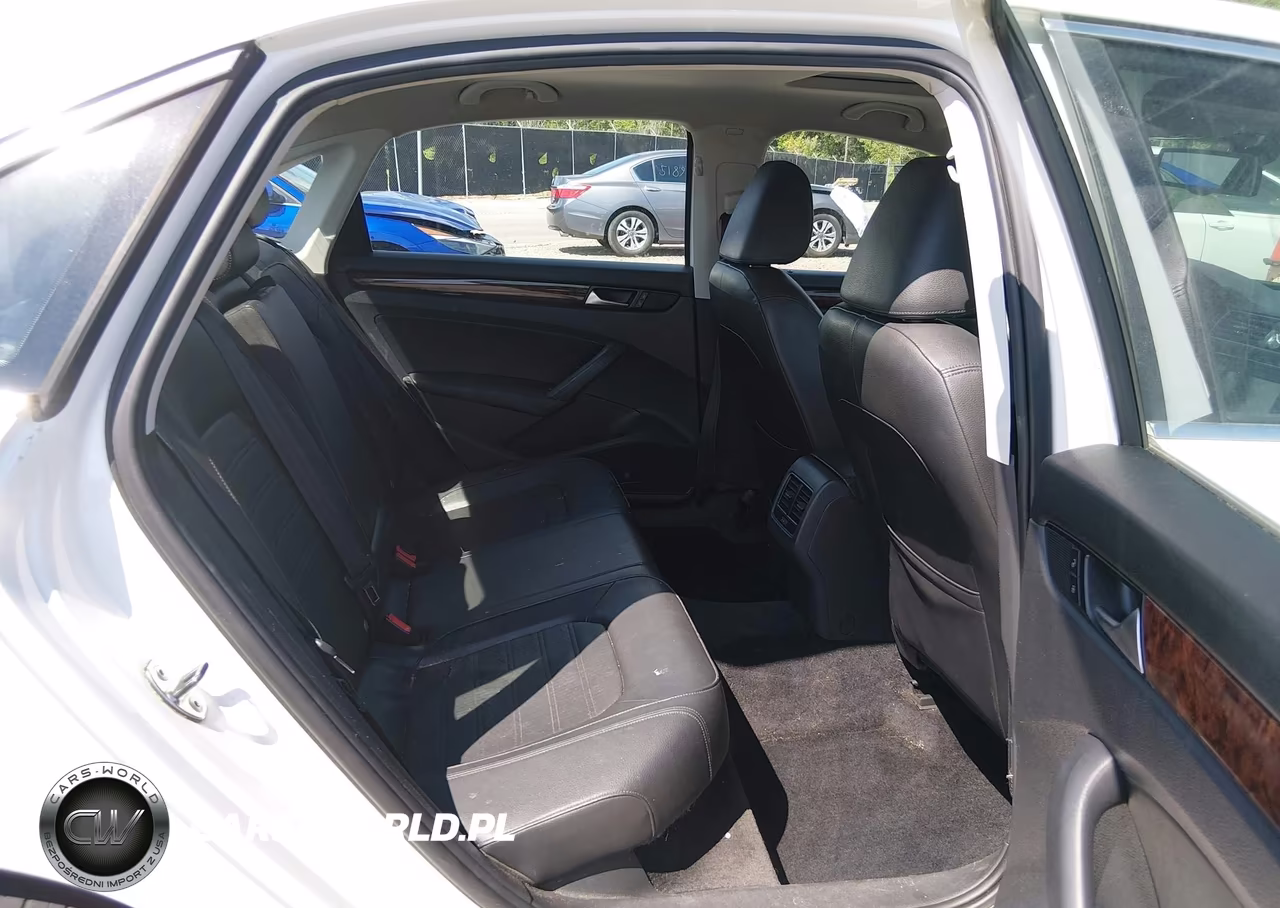 2013 Volkswagen Passat 2.5L Sel VIN:1VWCH7A33DC114938 - 8