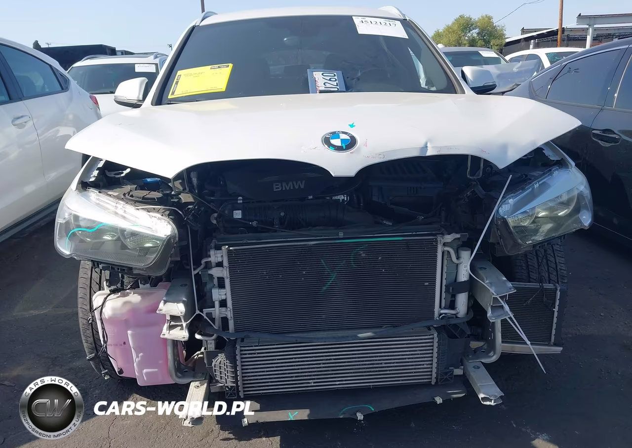 2018 BMW X1 xDrive28I VIN:WBXHT3C31J5L27368 - 6