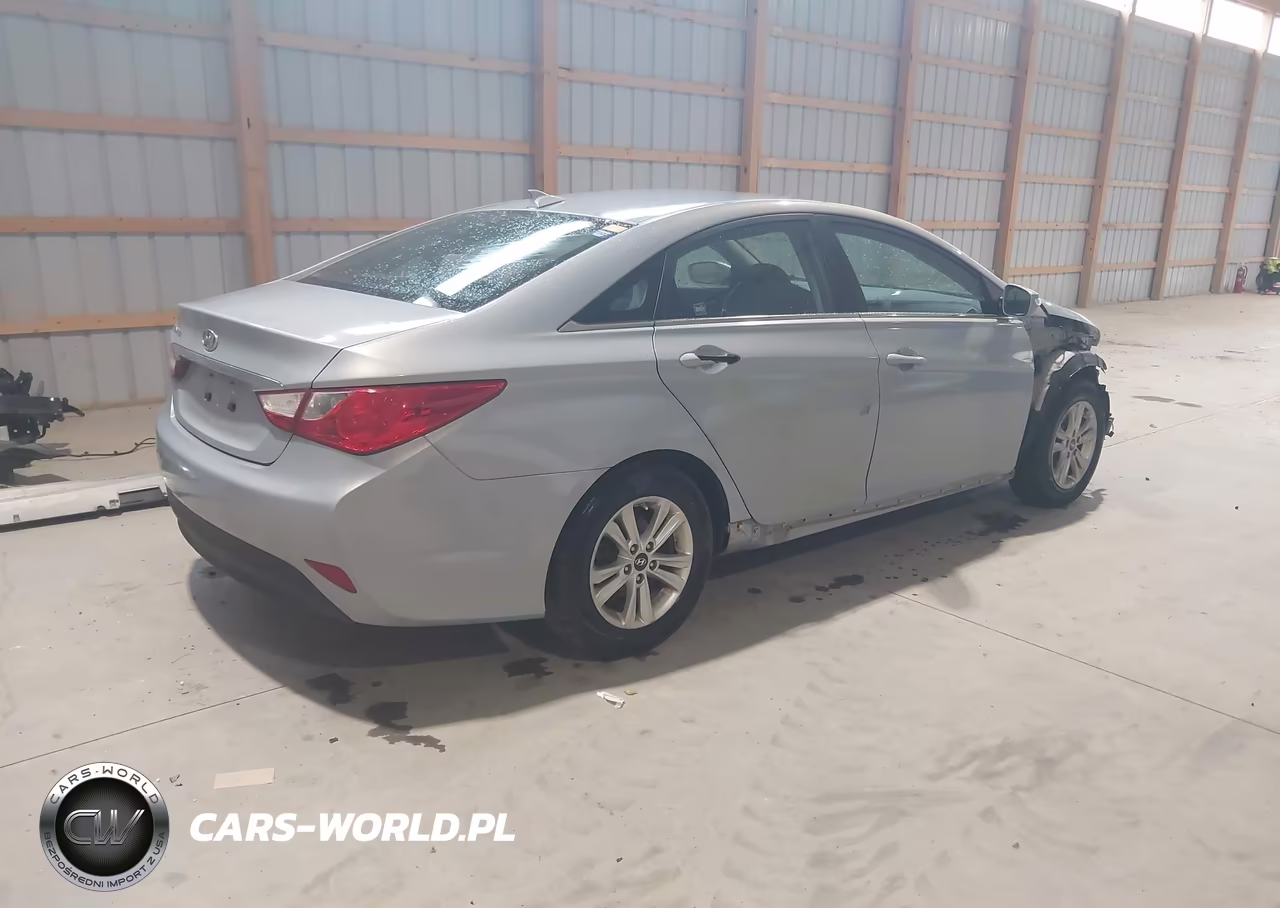 2014 Hyundai Sonata Gls VIN:5NPEB4AC4EH869078 - 4