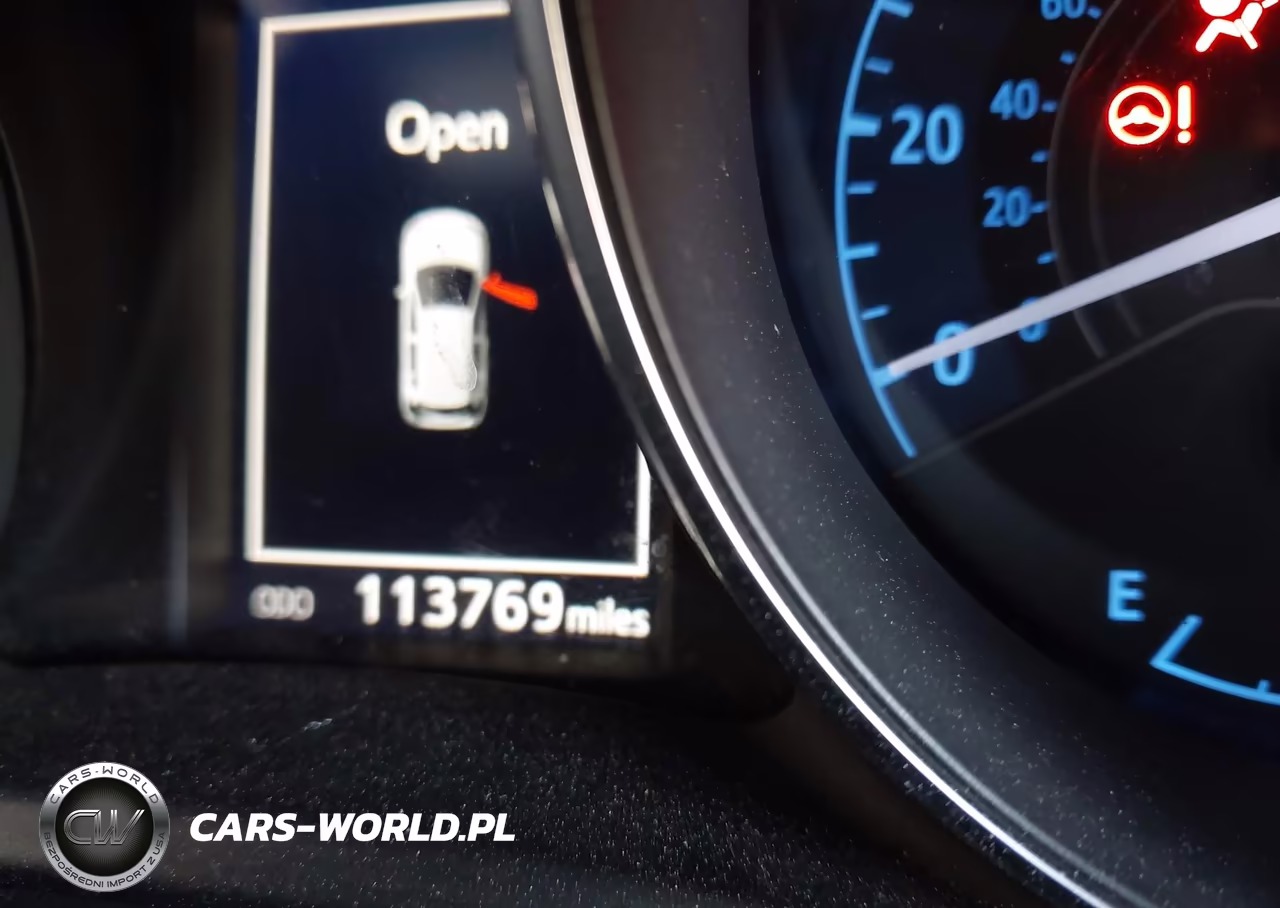 2018 Toyota Corolla Im VIN:JTNKARJE4JJ571793 - 15