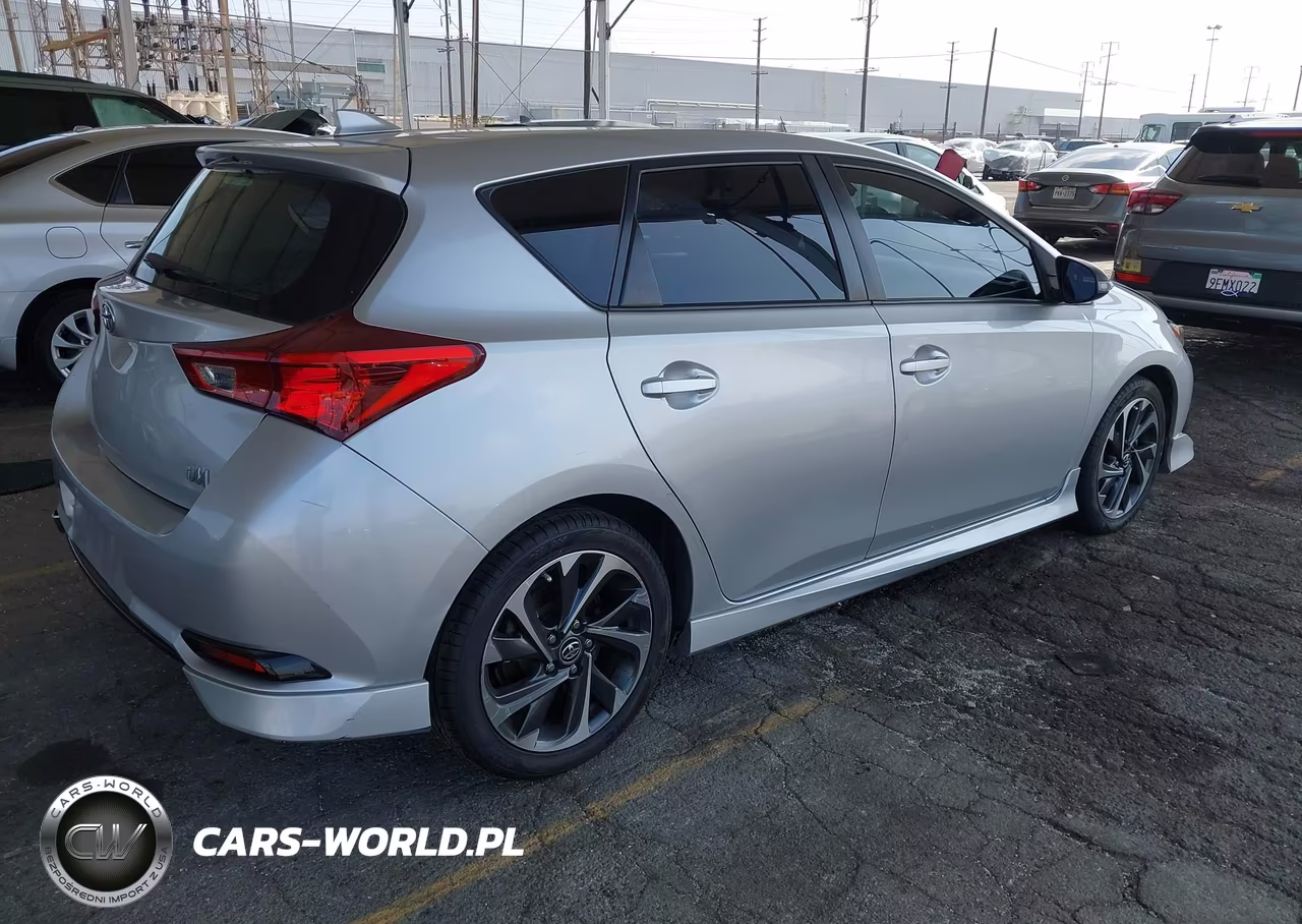 2018 Toyota Corolla Im VIN:JTNKARJE4JJ571793 - 4