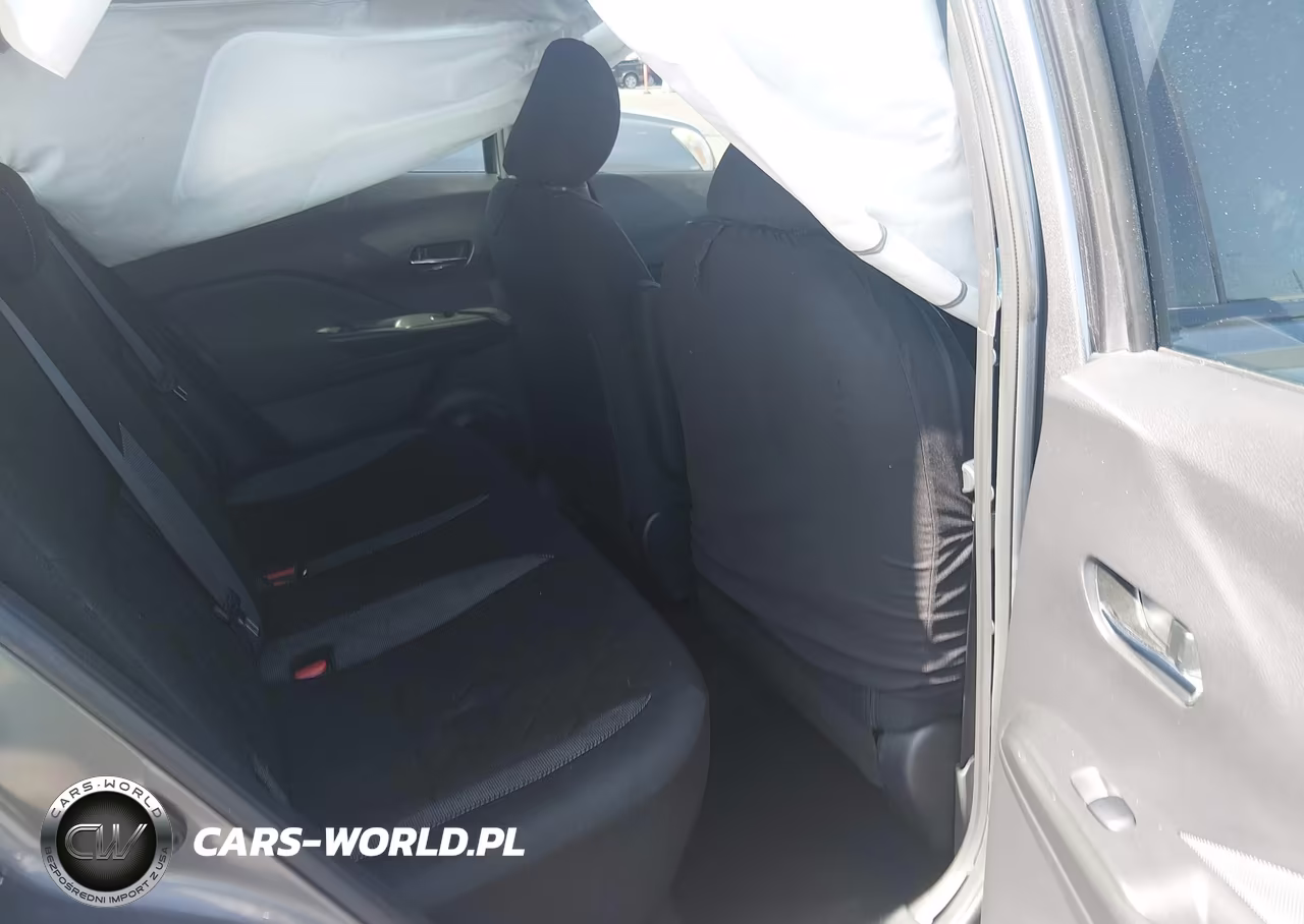 2018 Nissan Kicks Sv VIN:3N1CP5CU4JL514817 - 8