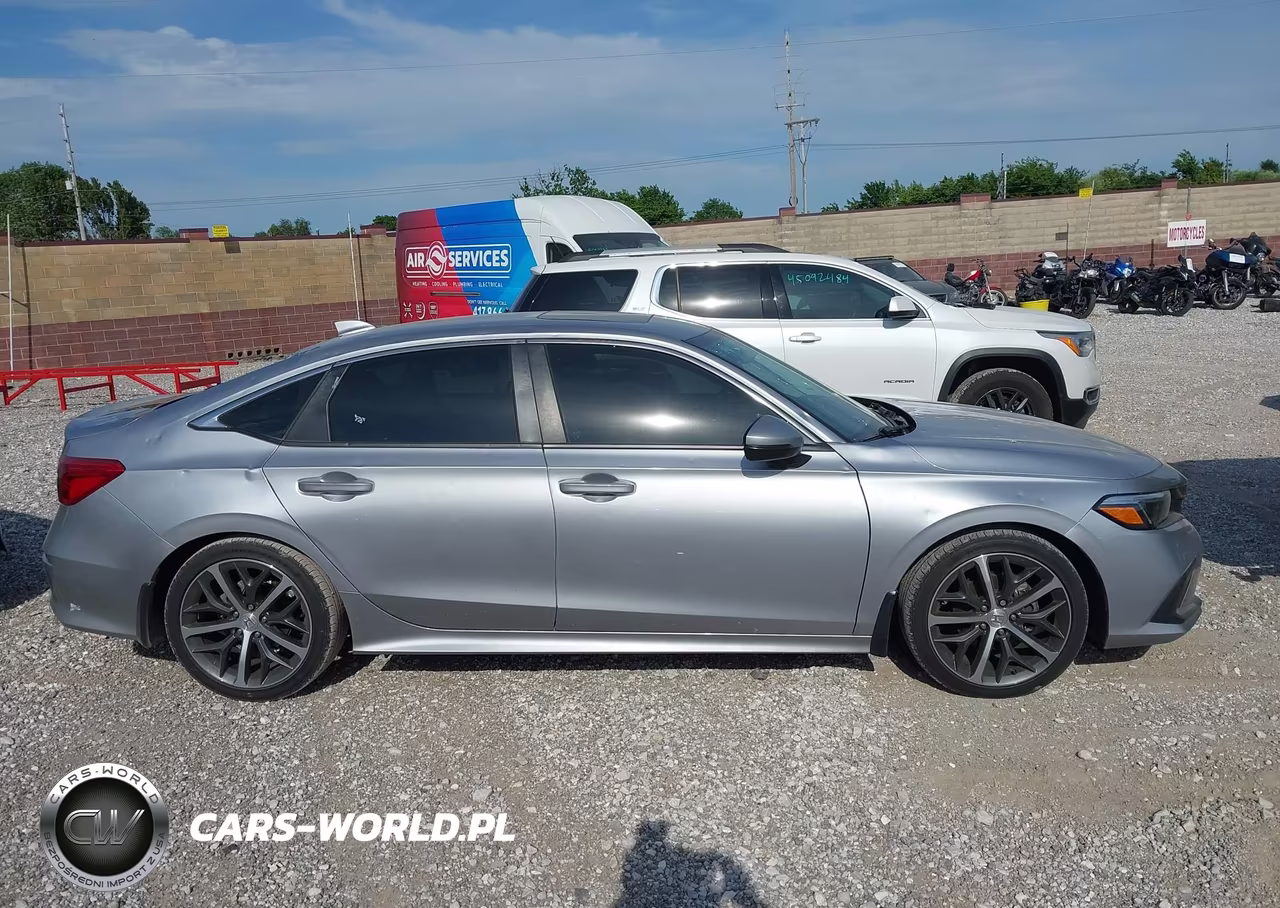 2022 Honda Civic Touring VIN:2HGFE1F91NH315742 - 13