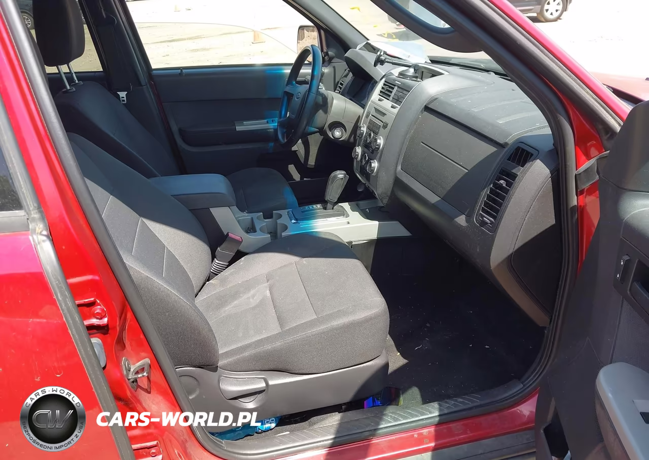2010 Ford Escape Xlt VIN:1FMCU9DG3AKC74386 - 5