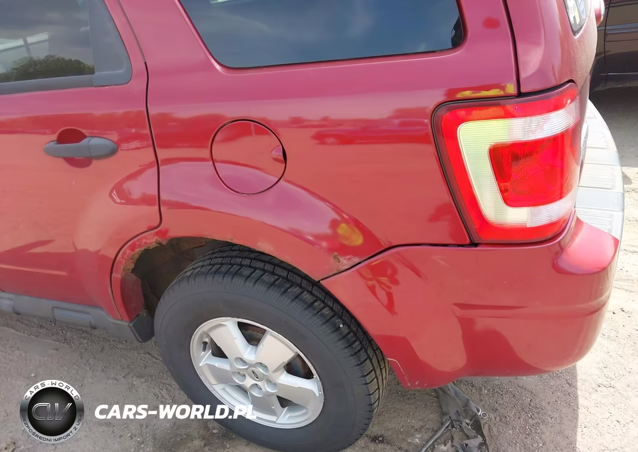 2010 Ford Escape Xlt VIN:1FMCU9DG3AKC74386 - 6