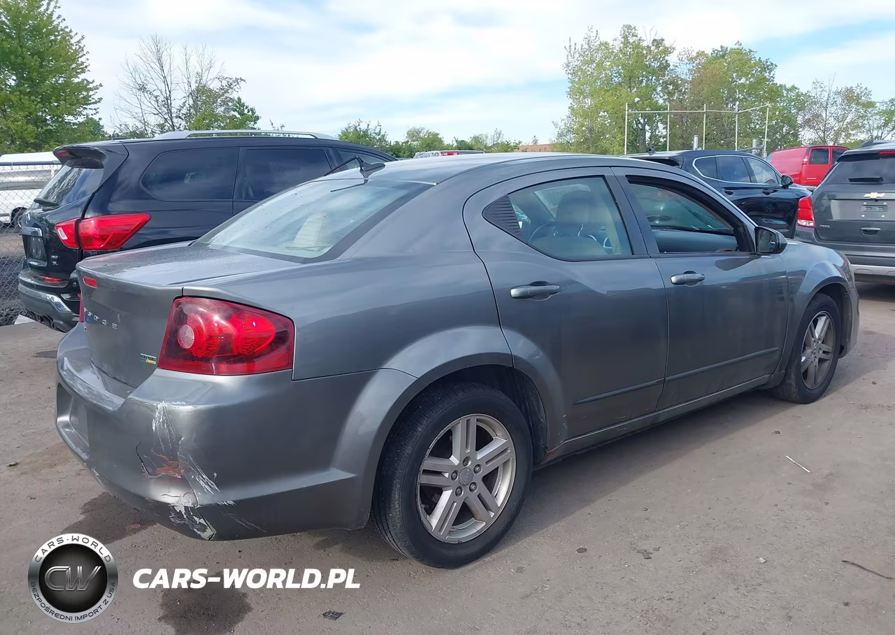 2013 Dodge Avenger Sxt VIN:1C3CDZCG7DN740656 - 4