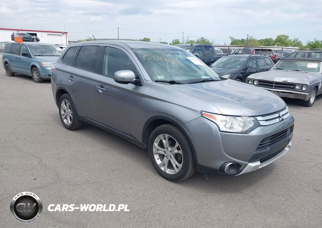Główne zdjęcie 2015 Mitsubishi Outlander Se