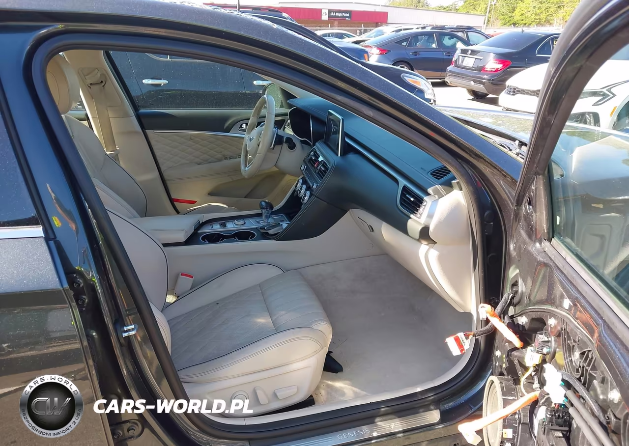 2019 Genesis G70 3.3T Design VIN:KMTG34LE7KU012048 - 5