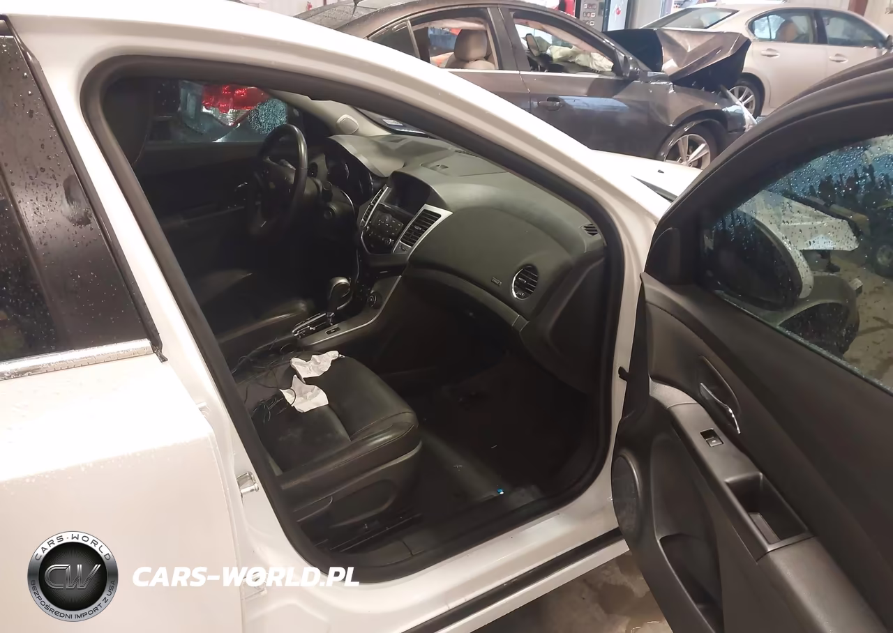 2014 Chevrolet Cruze Diesel VIN:1G1P75SZ0E7101016 - 5