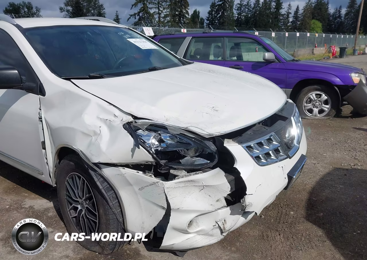 2015 Nissan Rogue Select S VIN:JN8AS5MT1FW651602 - 6