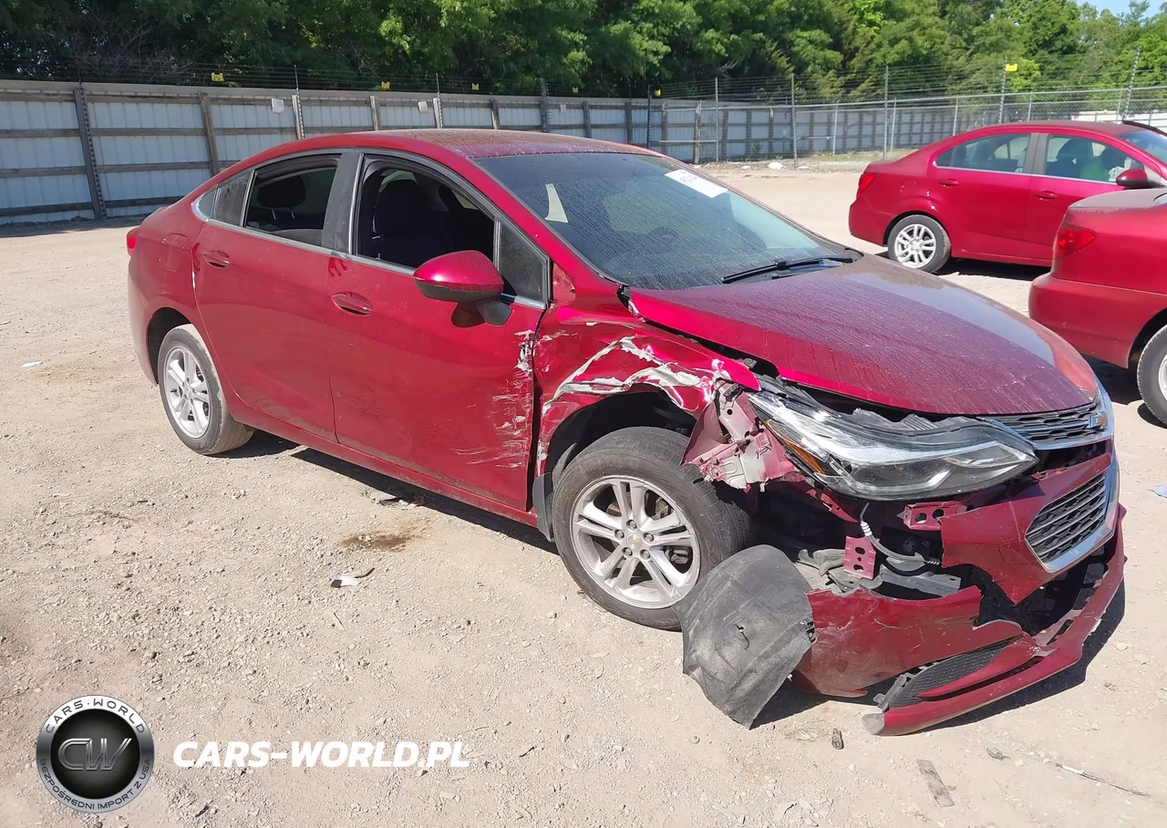 2017 Chevrolet Cruze Lt Auto – zdjęcie 1 z 16