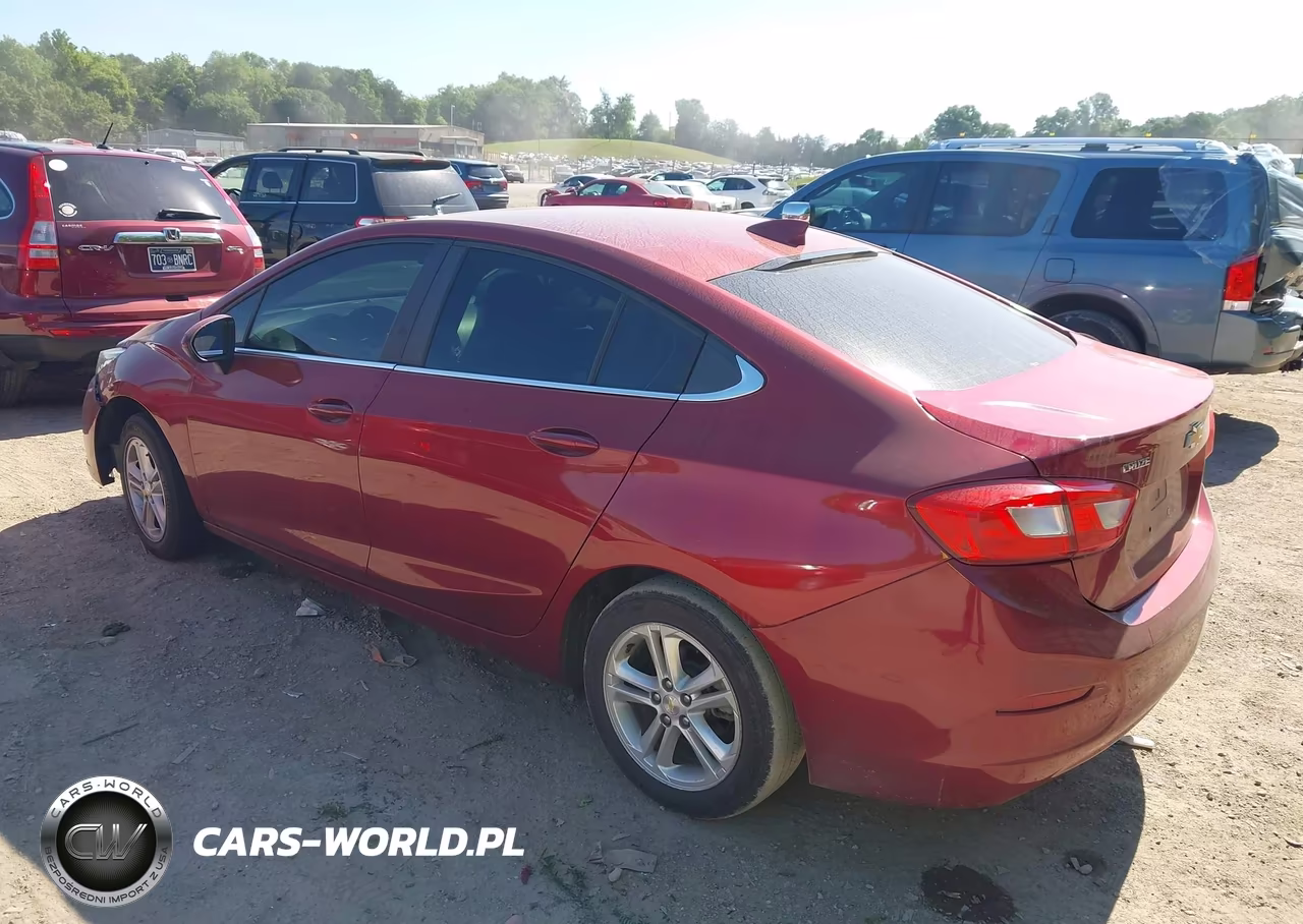 2017 Chevrolet Cruze Lt Auto VIN:1G1BE5SM8H7137660 - 3