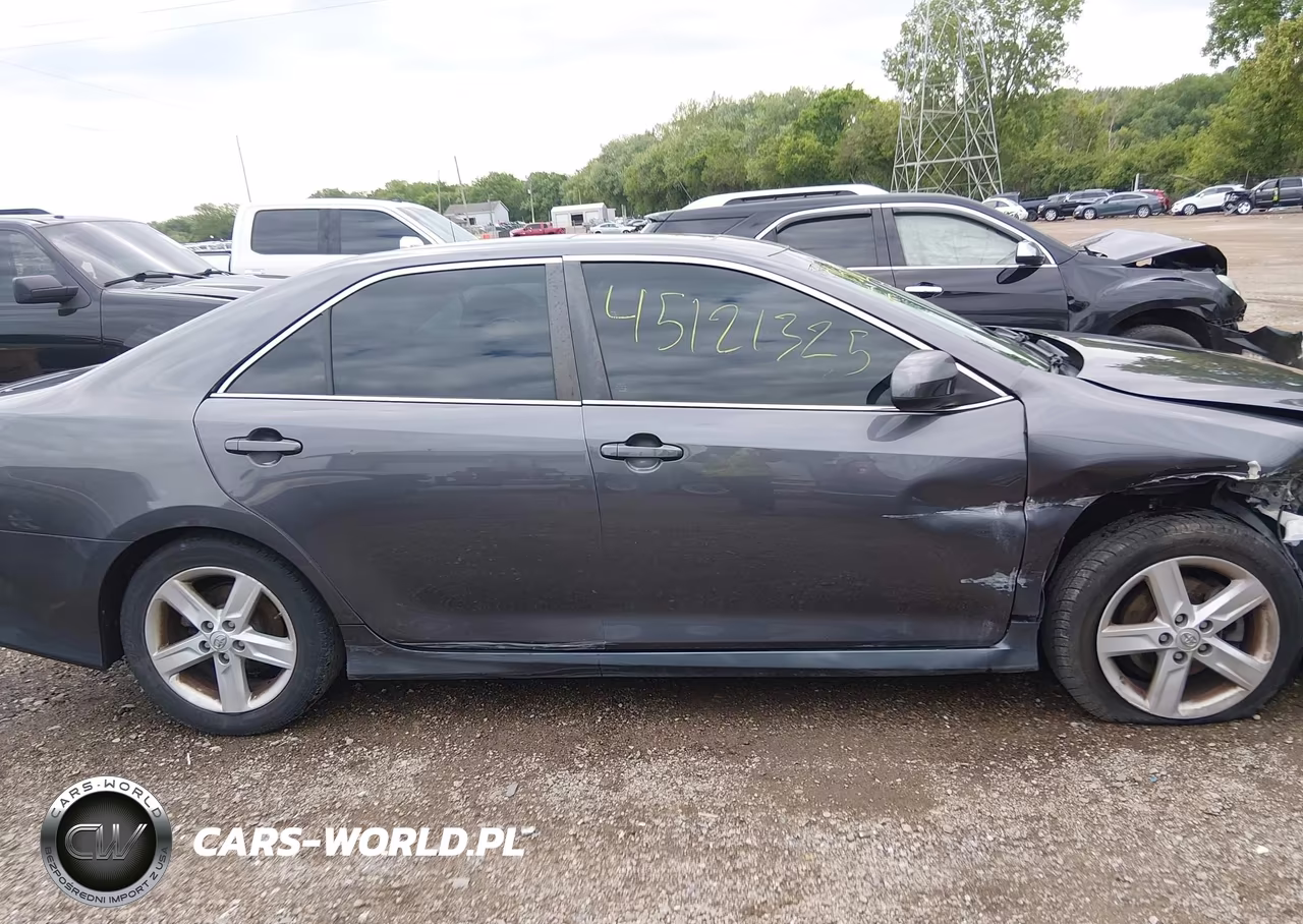 2013 Toyota Camry Se VIN:4T1BF1FKXDU669974 - 13