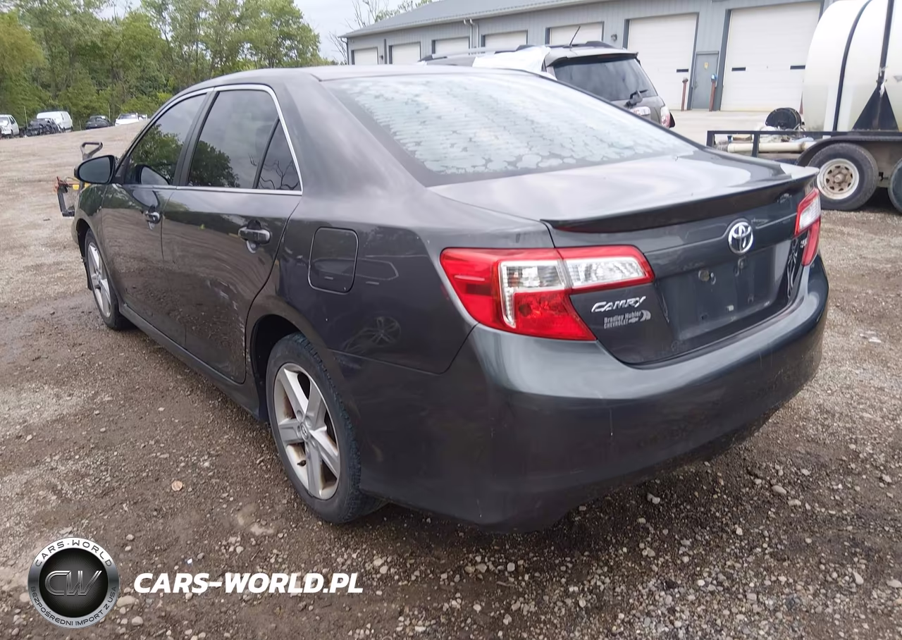 2013 Toyota Camry Se VIN:4T1BF1FKXDU669974 - 3