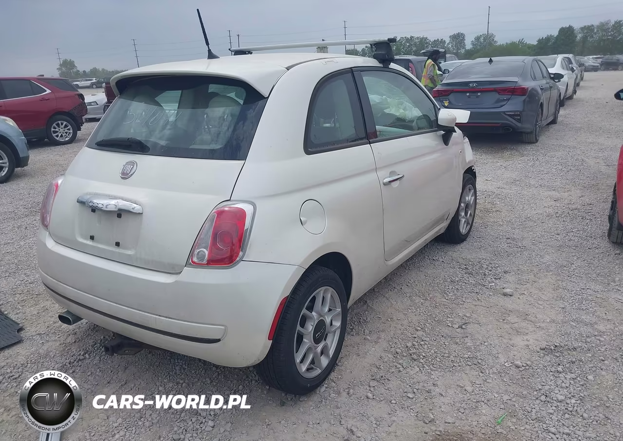 2015 Fiat 500 Pop VIN:3C3CFFAR2FT514041 - 4