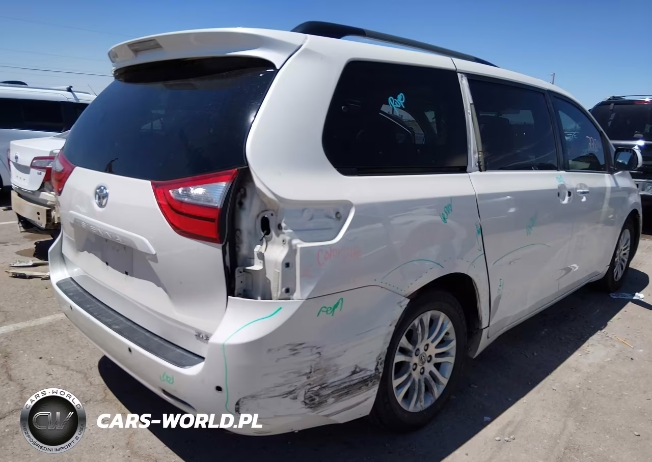 2017 Toyota Sienna Xle Premium 8 Passenger VIN:5TDYZ3DC5HS775286 - 18