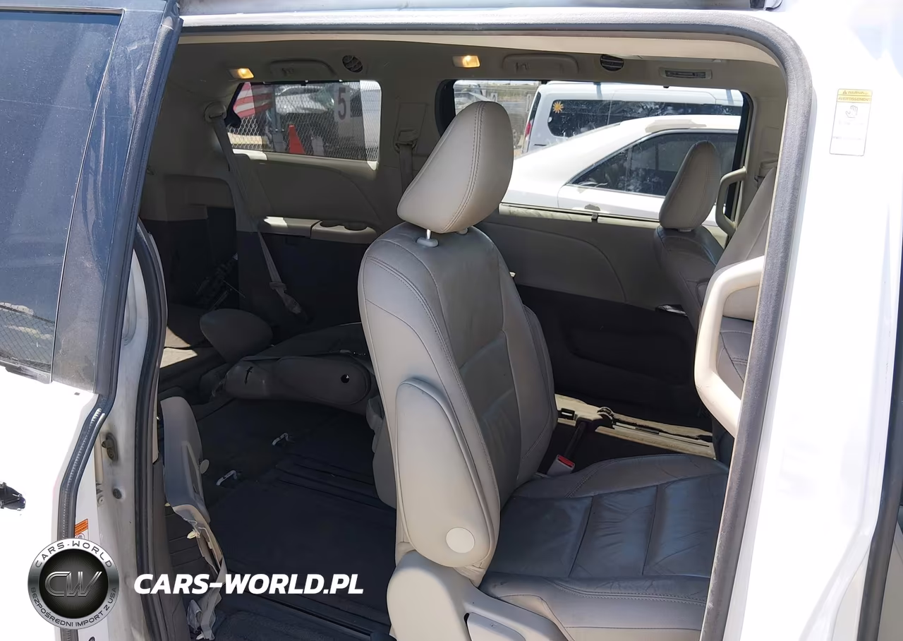 2017 Toyota Sienna Xle Premium 8 Passenger VIN:5TDYZ3DC5HS775286 - 8
