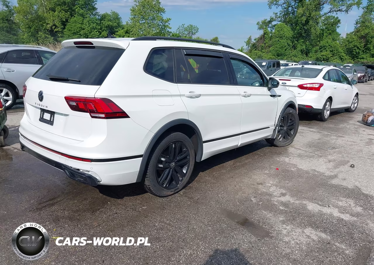 2022 Volkswagen Tiguan 2.0T Se R-Line Black VIN:3VVCB7AX4NM137976 - 4