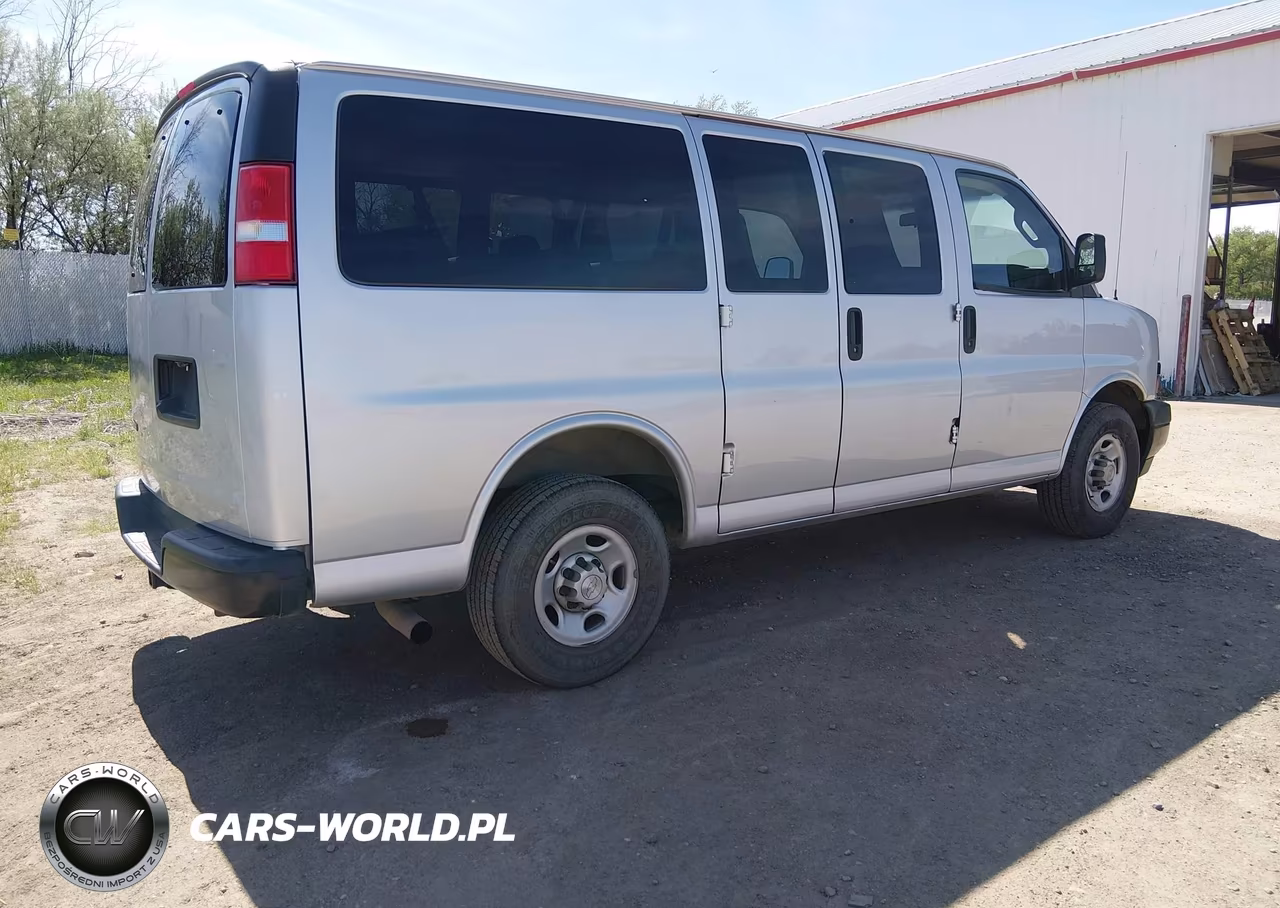 2019 Chevrolet Express 2500 Ls VIN:1GAWGEFG9K1340728 - 4