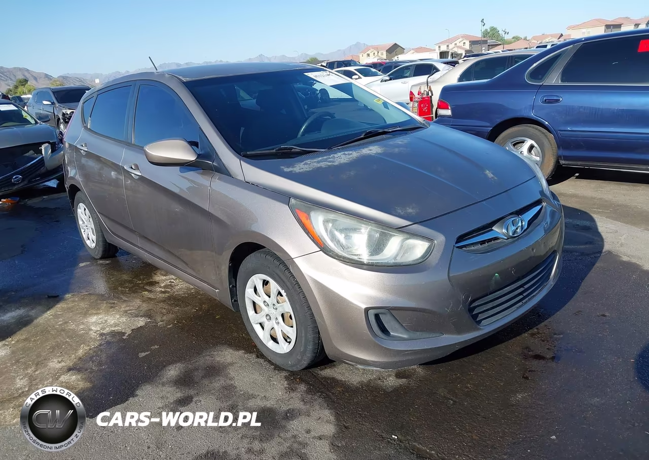 2014 Hyundai Accent Gs