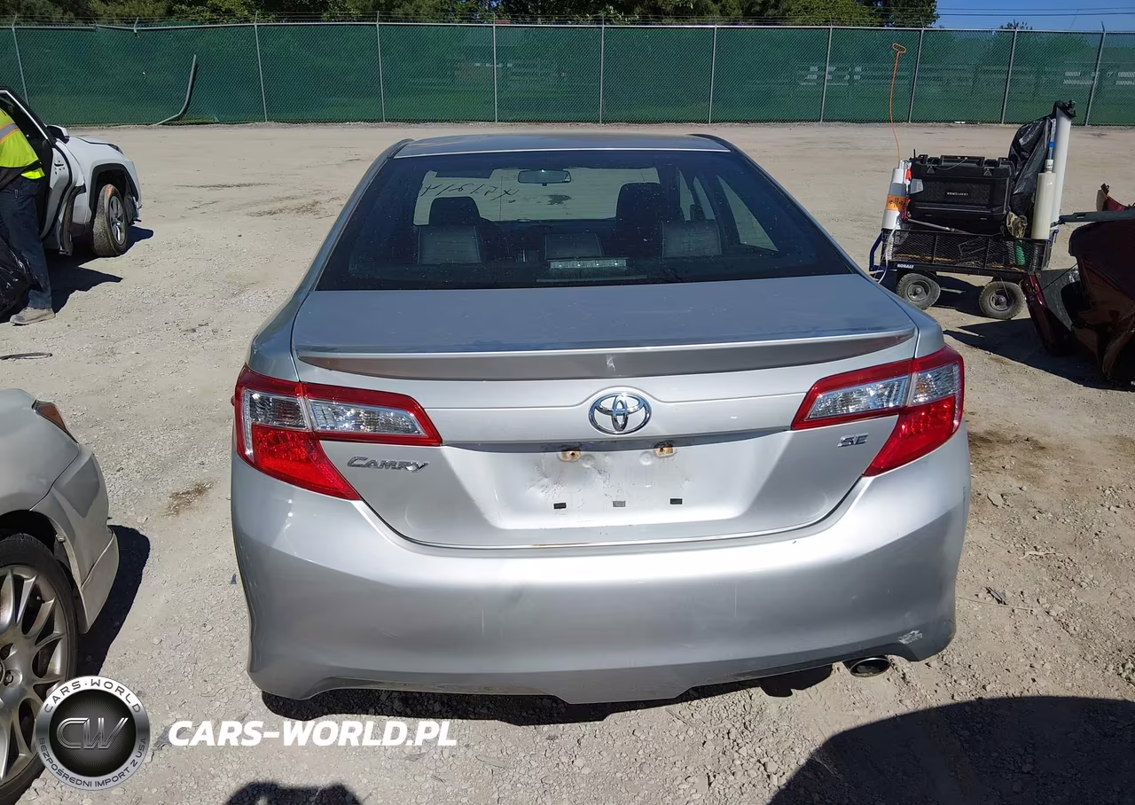 2014 Toyota Camry VIN:4T1B1FK6EU317850 - 17