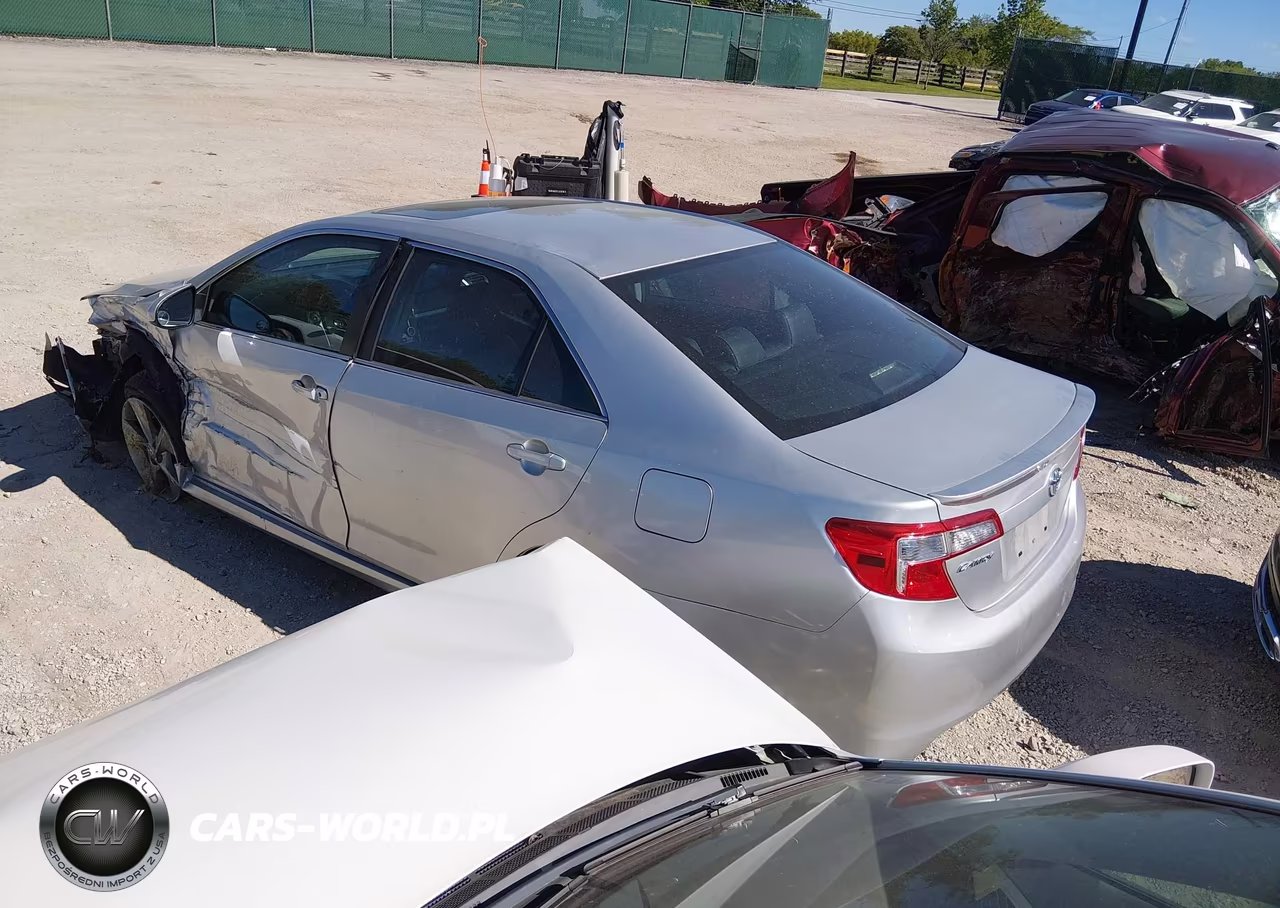2014 Toyota Camry VIN:4T1B1FK6EU317850 - 3