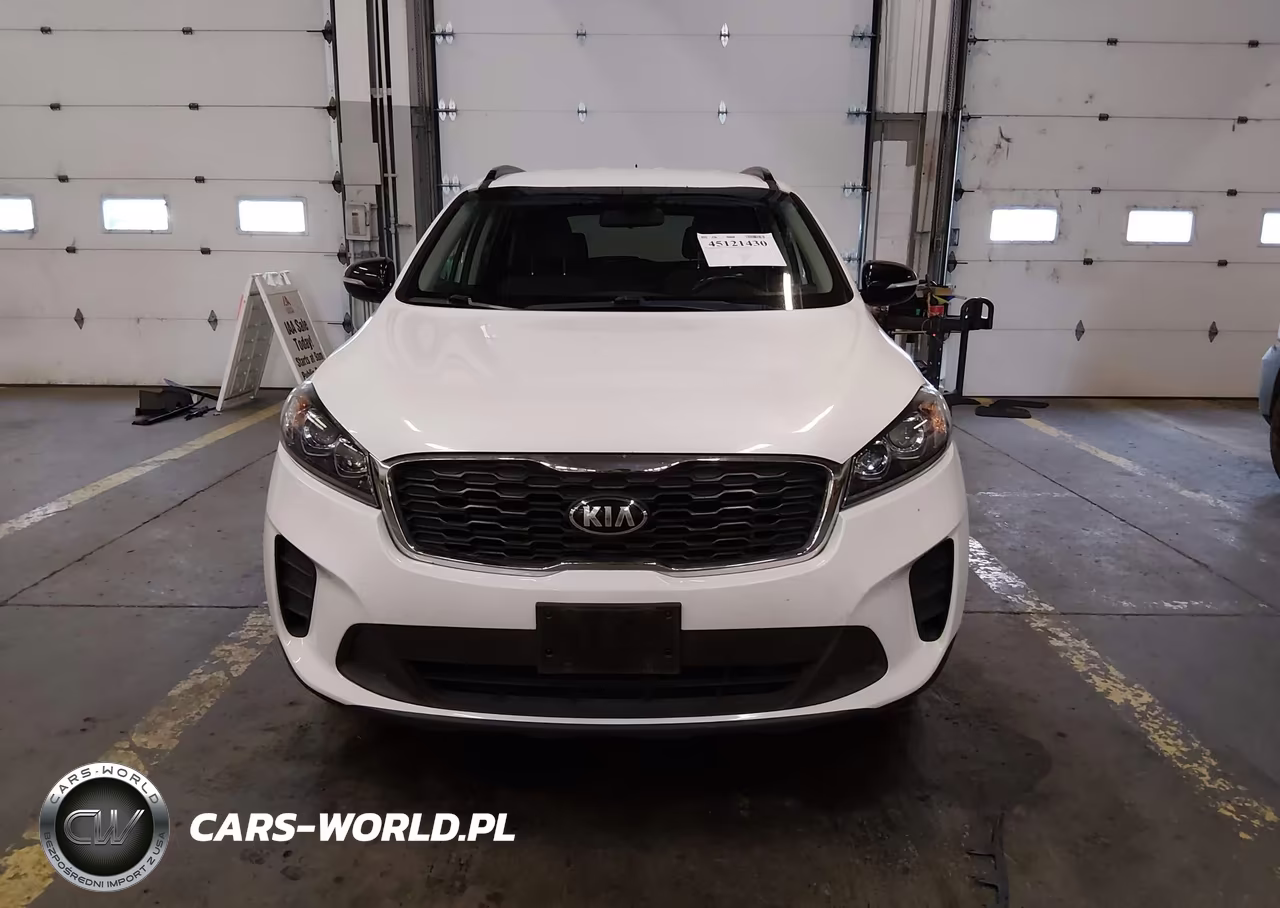 2019 Kia Sorento 3.3L S VIN:5XYPGDA56KG587247 - 13