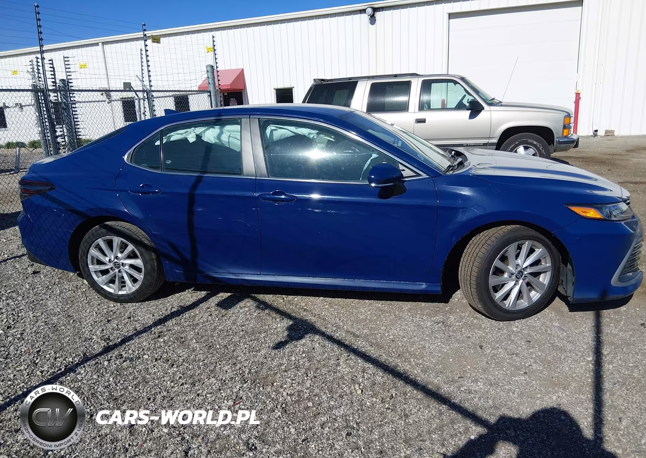 2023 Toyota Camry Le VIN:4T1R11AK5PU113922 - 13