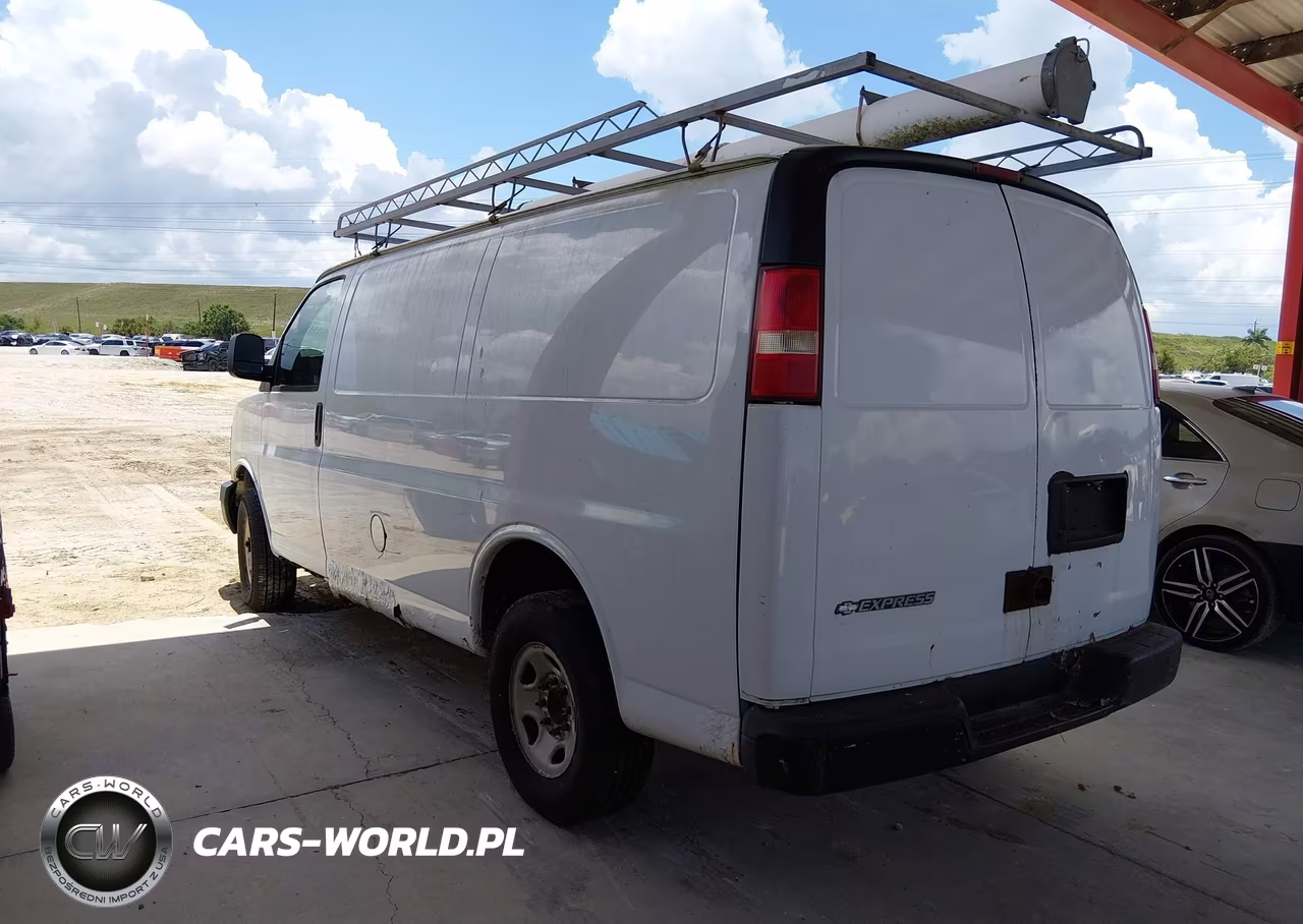 2008 Chevrolet Express Work Van VIN:1GCHG35K881195068 - 3