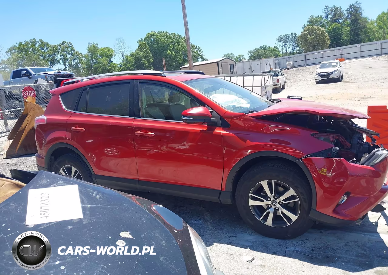 2017 Toyota Rav4 Xle VIN:JTMWFREV7HJ120885 - 13